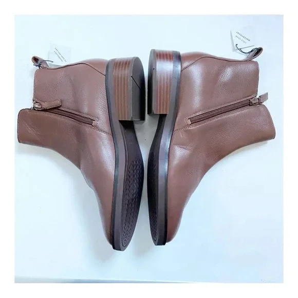 NEW Cole Haan River Waterproof Pebbled Leather Booties size 10 - Picture 6 of 13